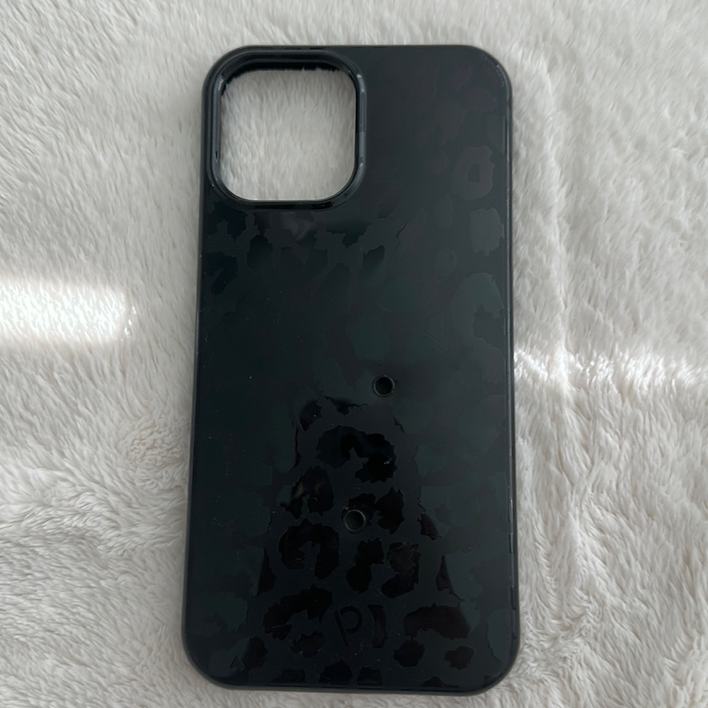 iPhone 12 Pro Max black cheetah loopy case